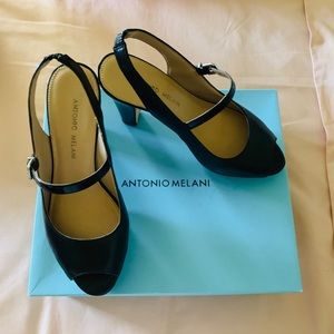Antonio Melani Pumps